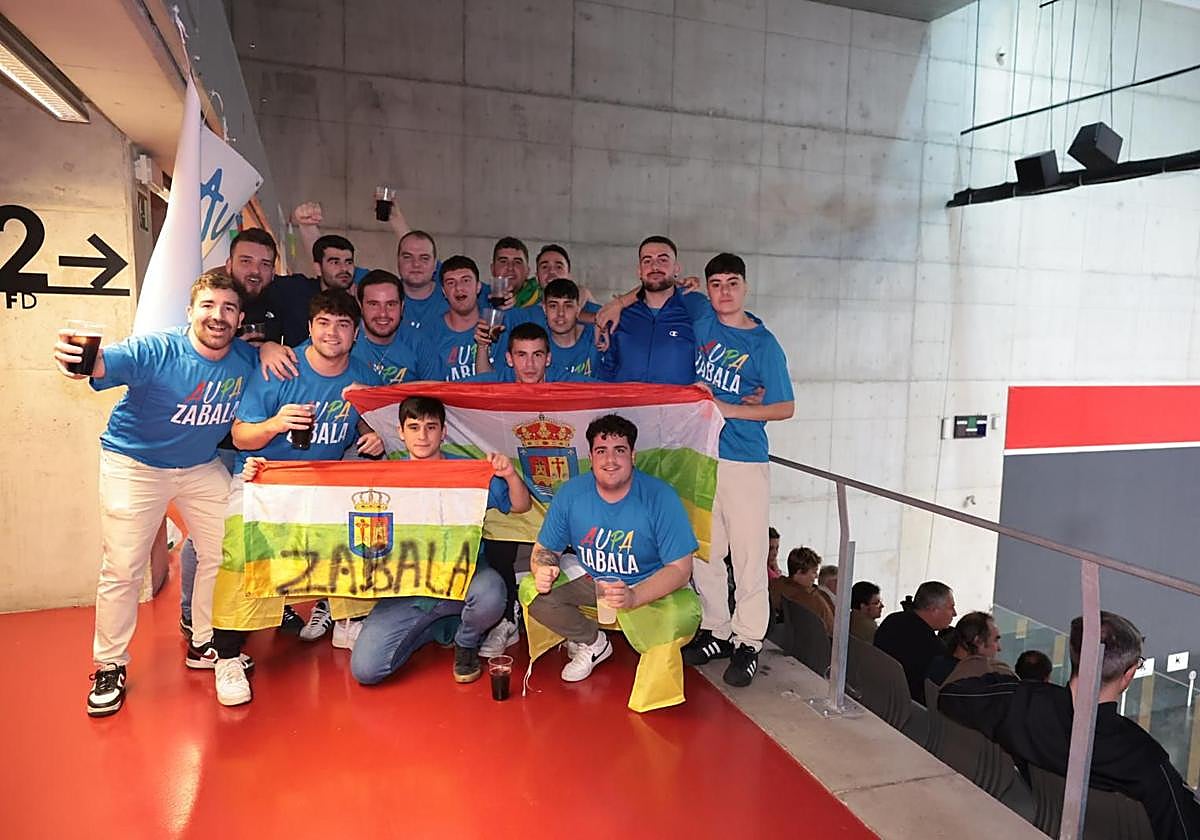 El ambiente durante la final del Cuatro y medio