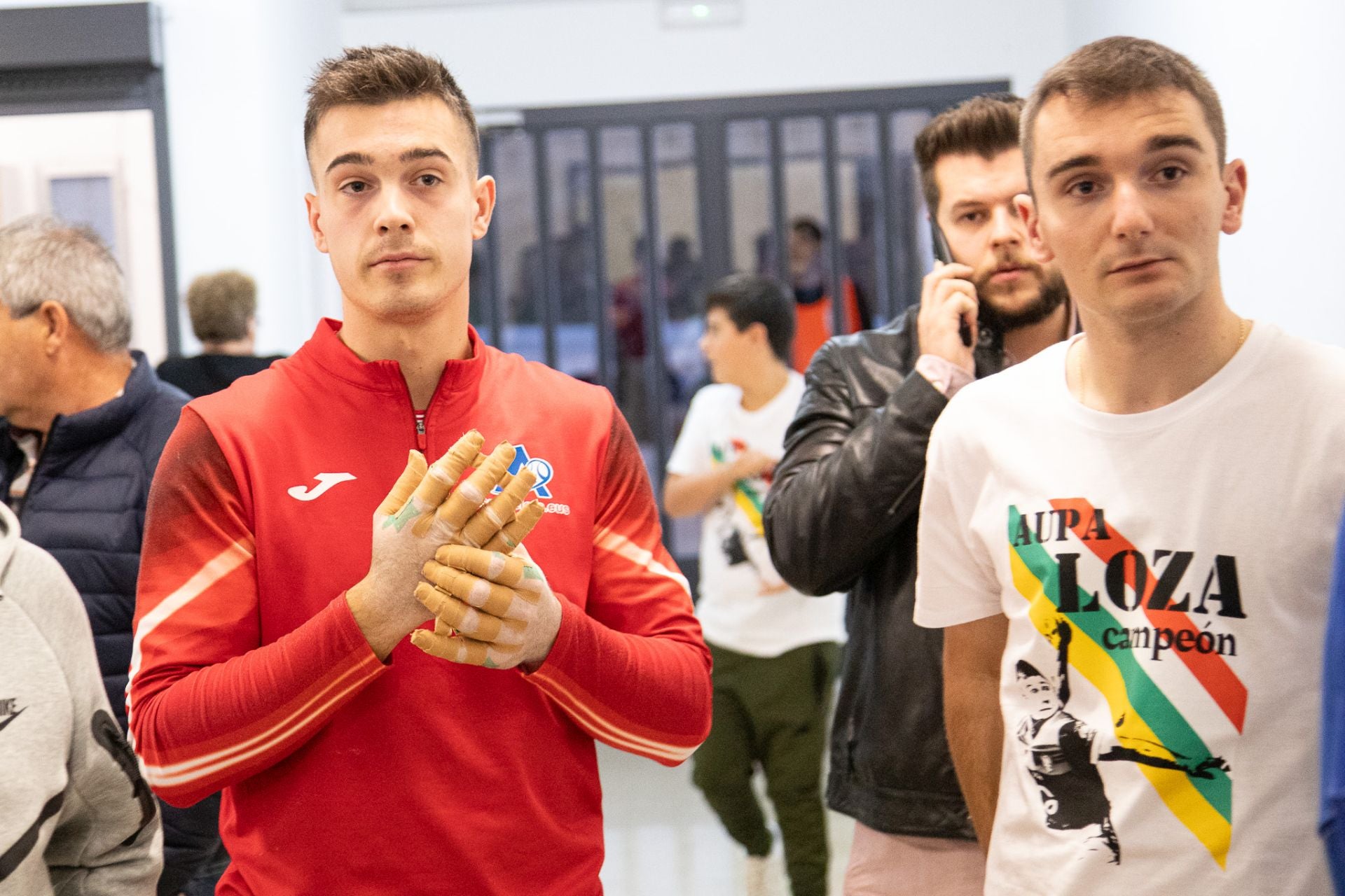 Las imágenes del debut de Carmelo Loza