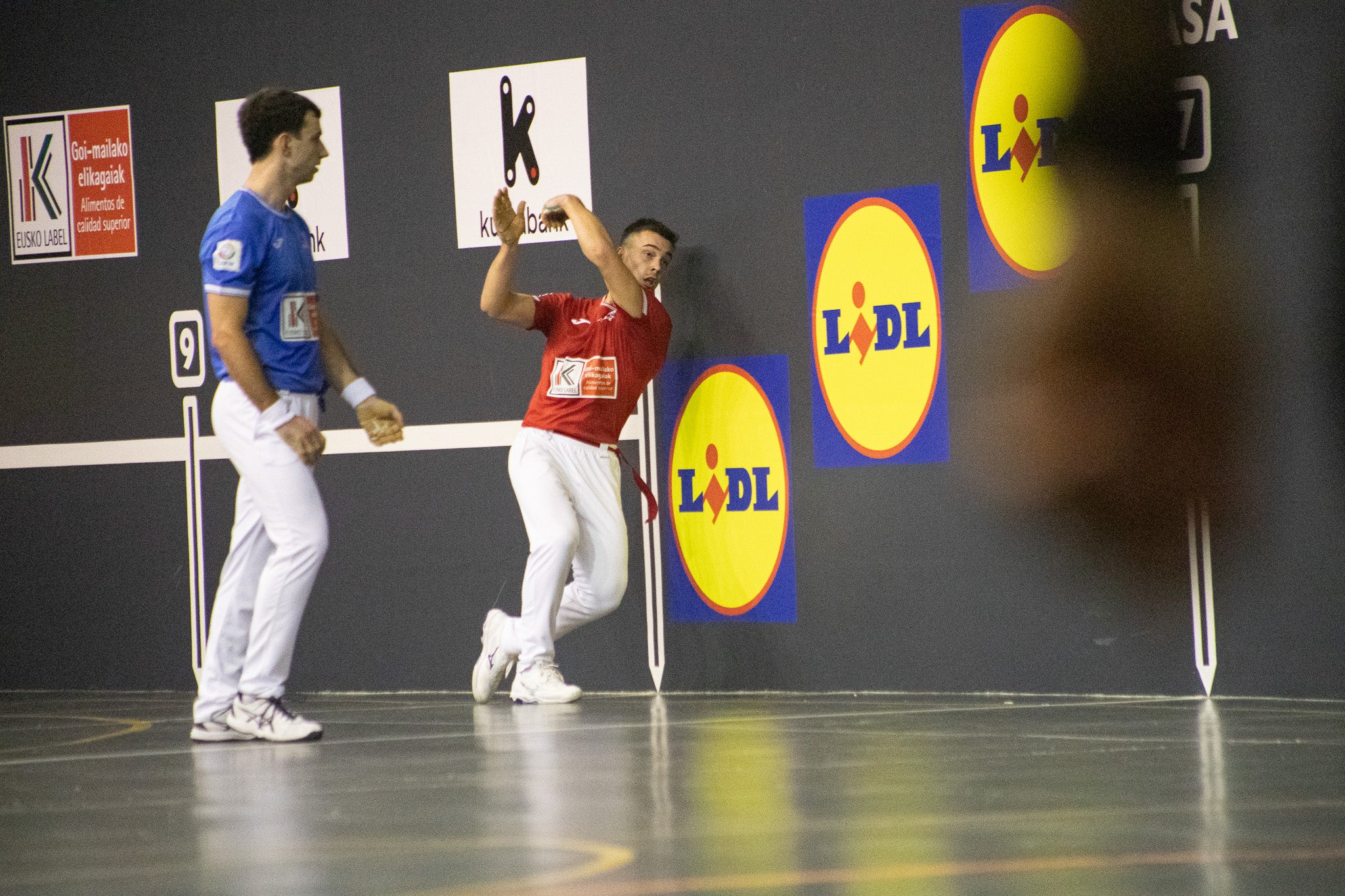 Las imágenes del debut de Carmelo Loza