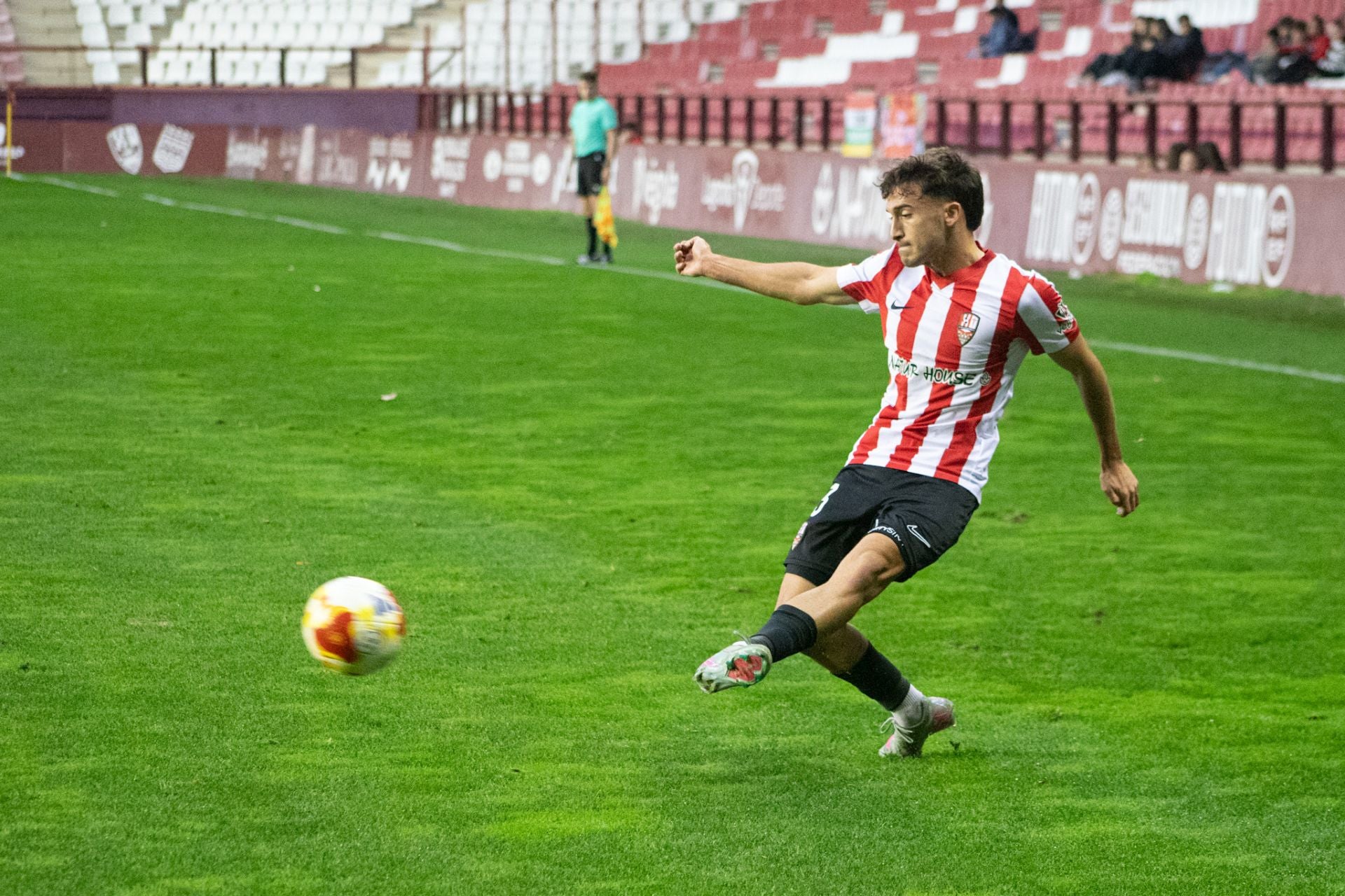El partido de la UDL con el Eibar B