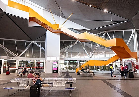 Interior de la estación de autobuses de Logroño en una imagen de archivo.