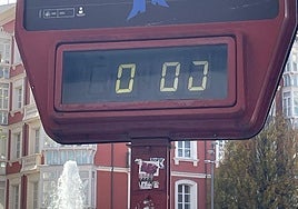 Encendido navideño y orines de perros, hoy en el Teléfono del Lector