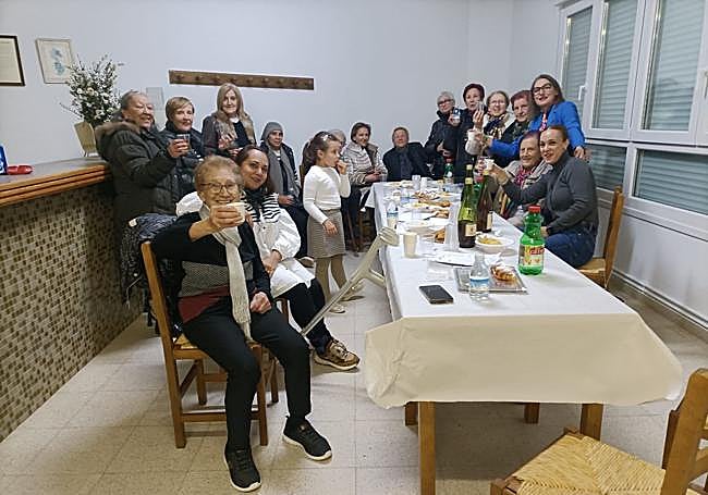 Un apertivo que se tomó en las instalaciones.