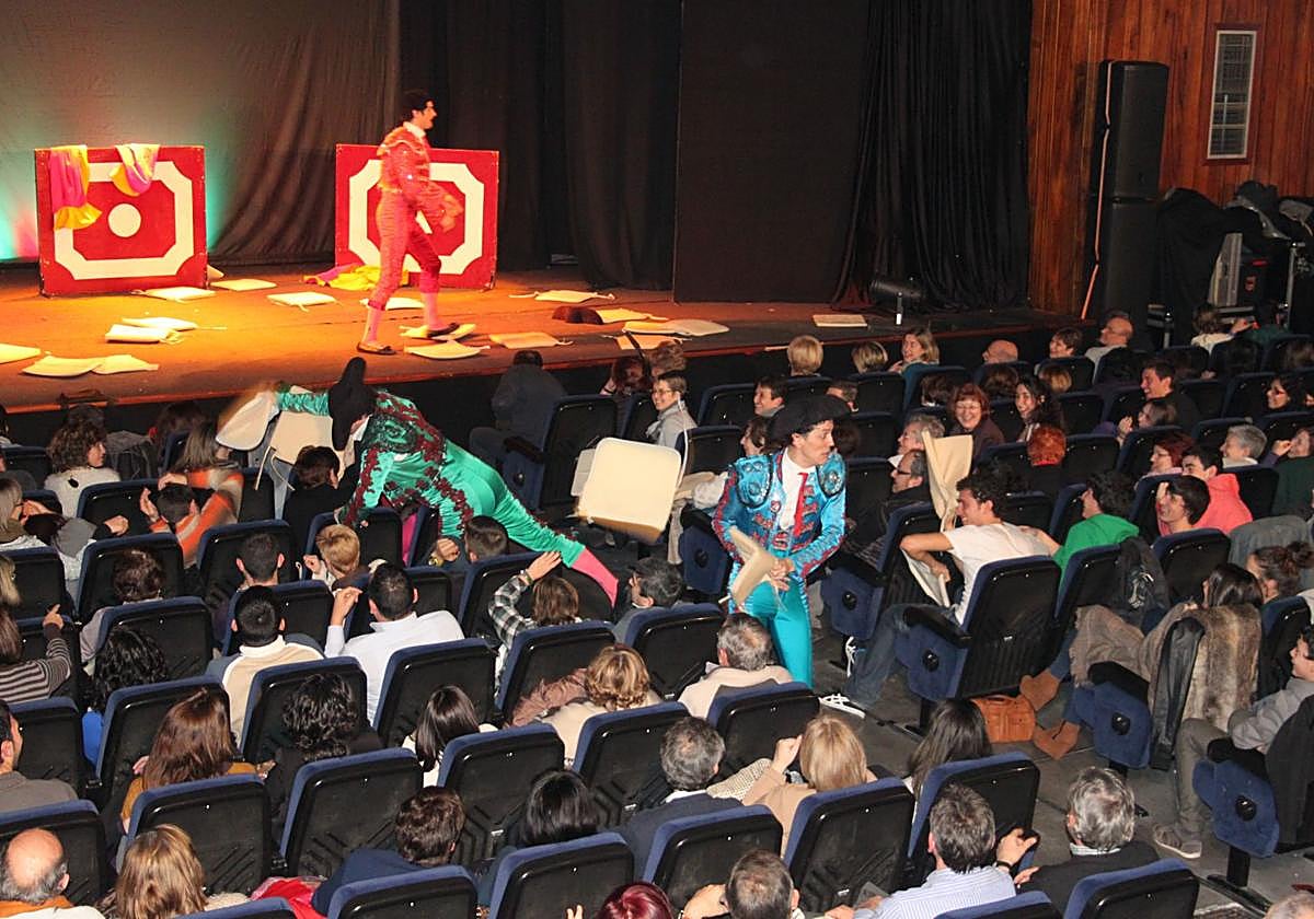 La Muestra Nacional Cómicos 2026 sale a contrato por 42.350 euros