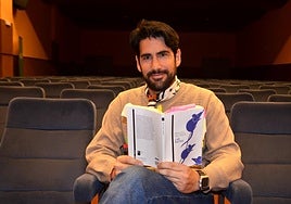 Javier Martínez-Losa, con la novela 'Las ratas'.