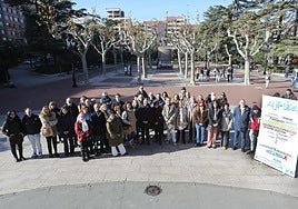 Concentración en El Espolón, este lunes.