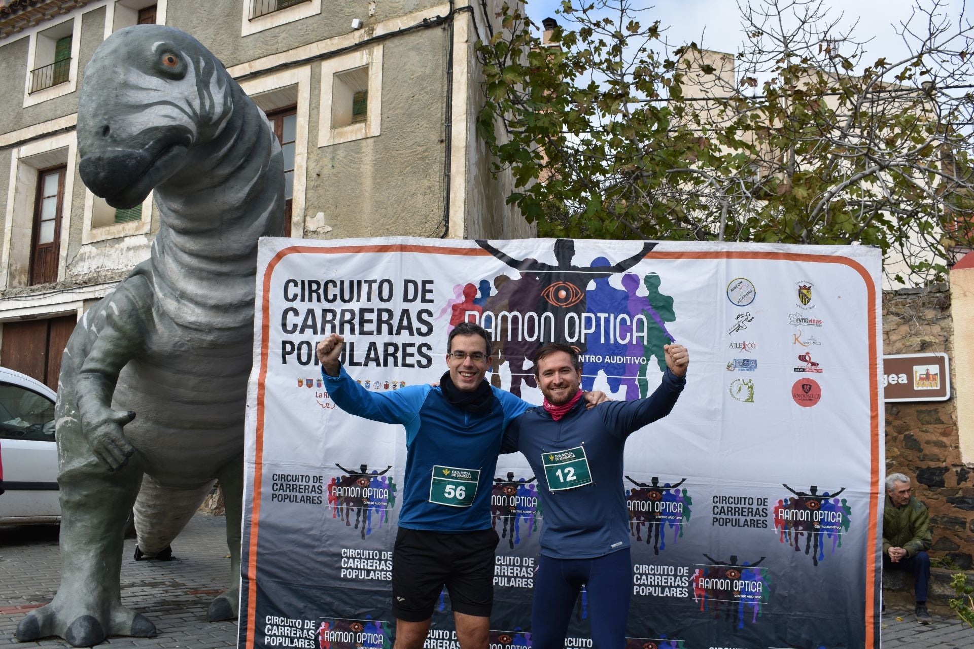 Las imágenes de la carrera &#039;Entre dinosaurios&#039; en Igea