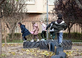 Recreos en los que nadie juega solo