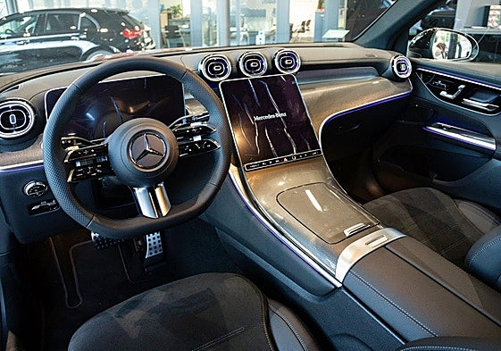 Interior de un turismo Mercedes