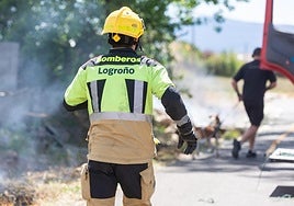Imagen de archivo de un efectivo de Bomberos, durante una intervención.