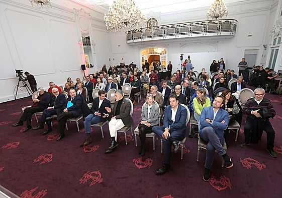 Un momento de la jornada de anoche.