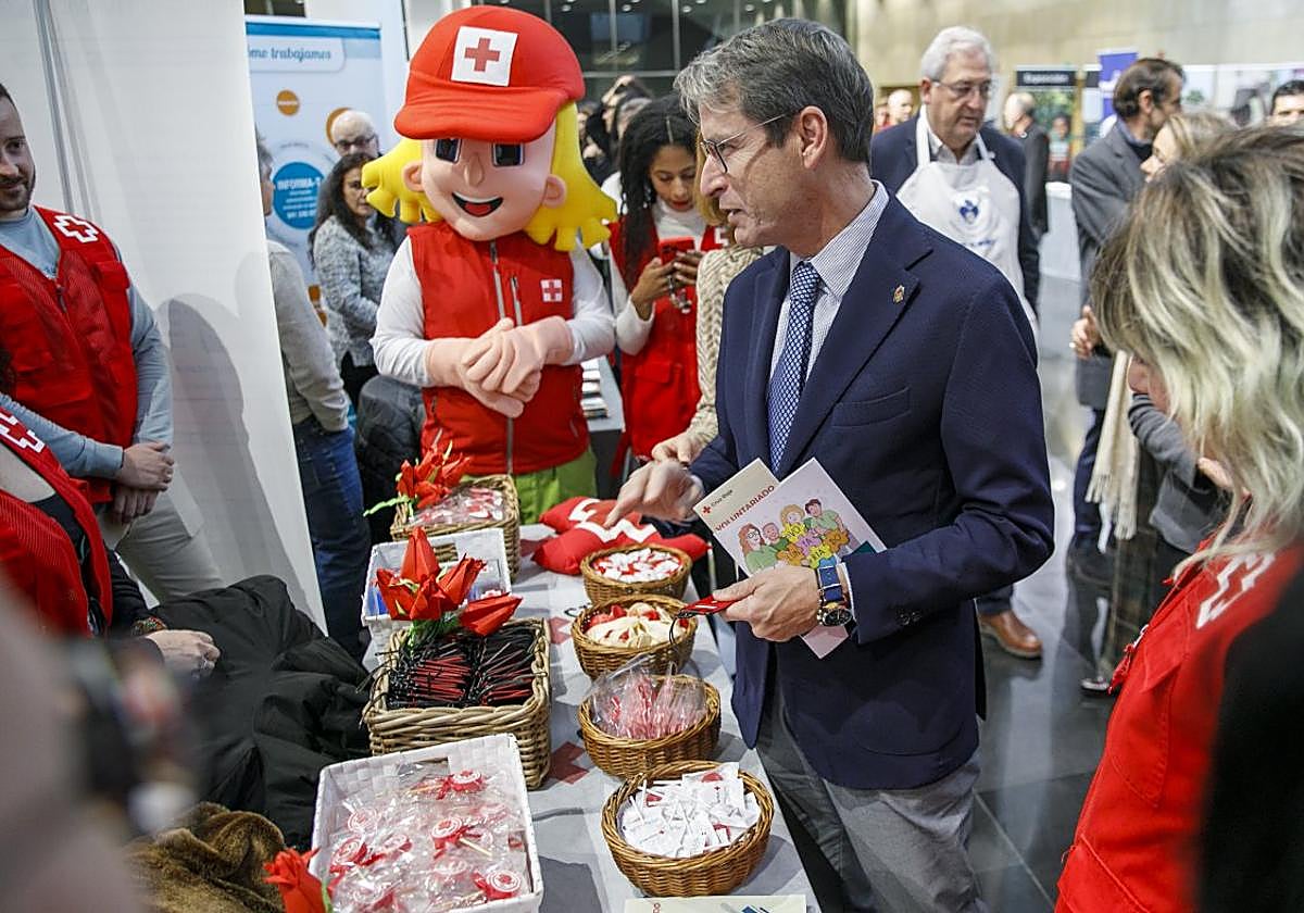 30 entidades participan en la Feria de Asociaciones