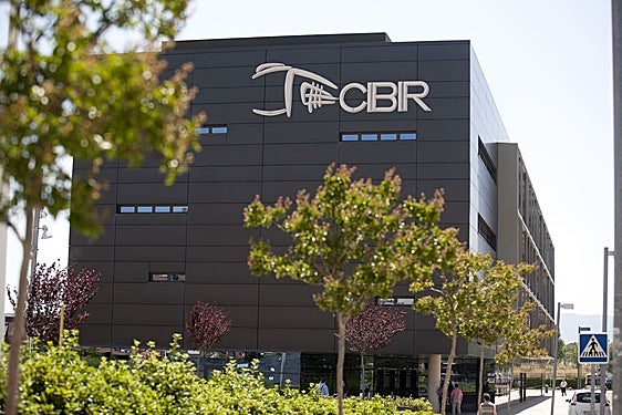 Hallado un cadáver ahorcado en el aparcamiento subterráneo del Cibir