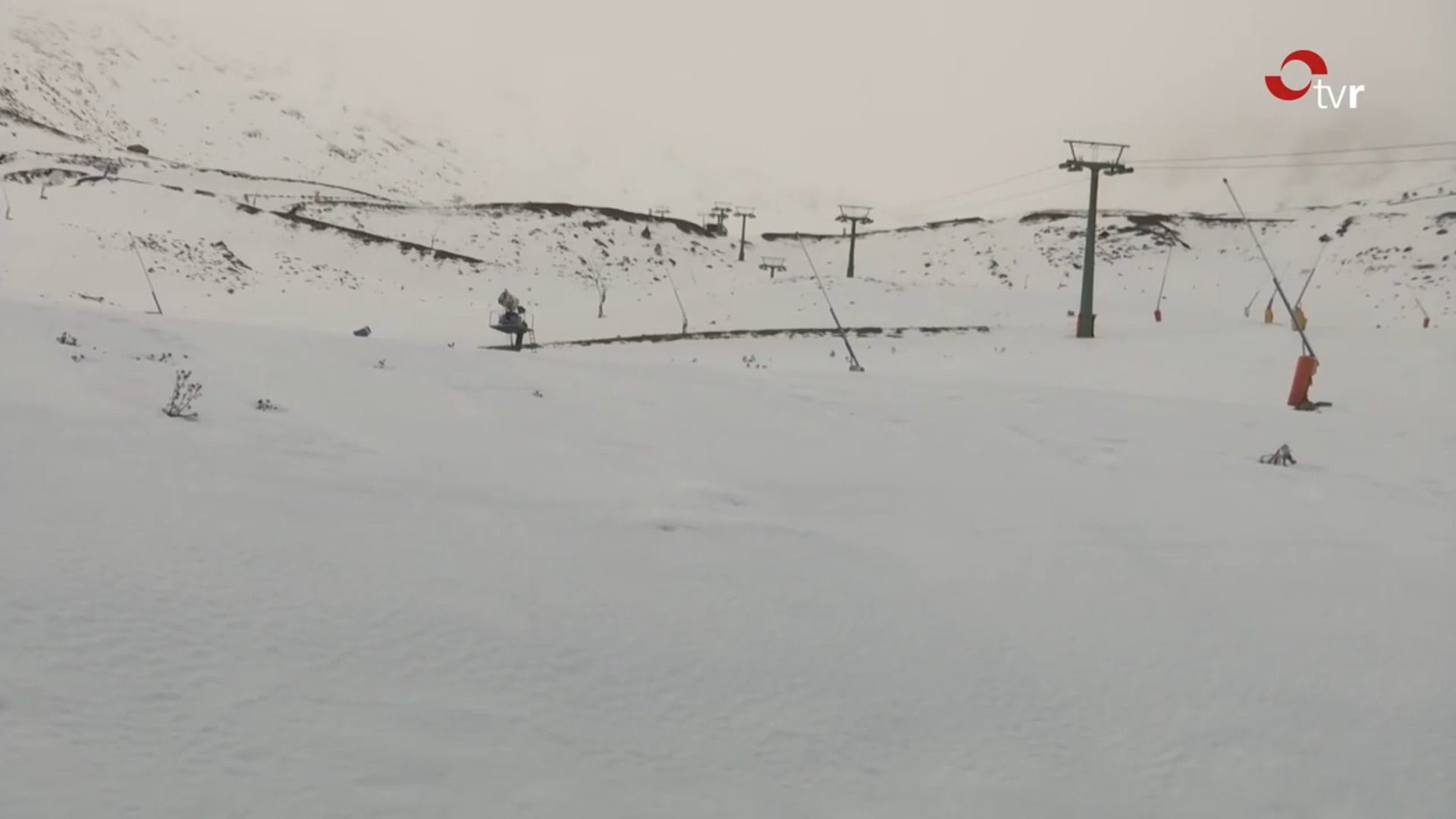 Valdezcaray abre este puente de la Constitución, aunque todavía no se podrá esquiar