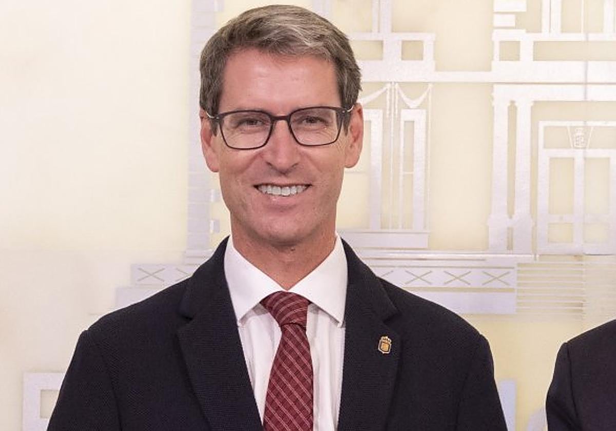 Capellán y otros seis presidentes prevén una subida salarial como la de los funcionarios