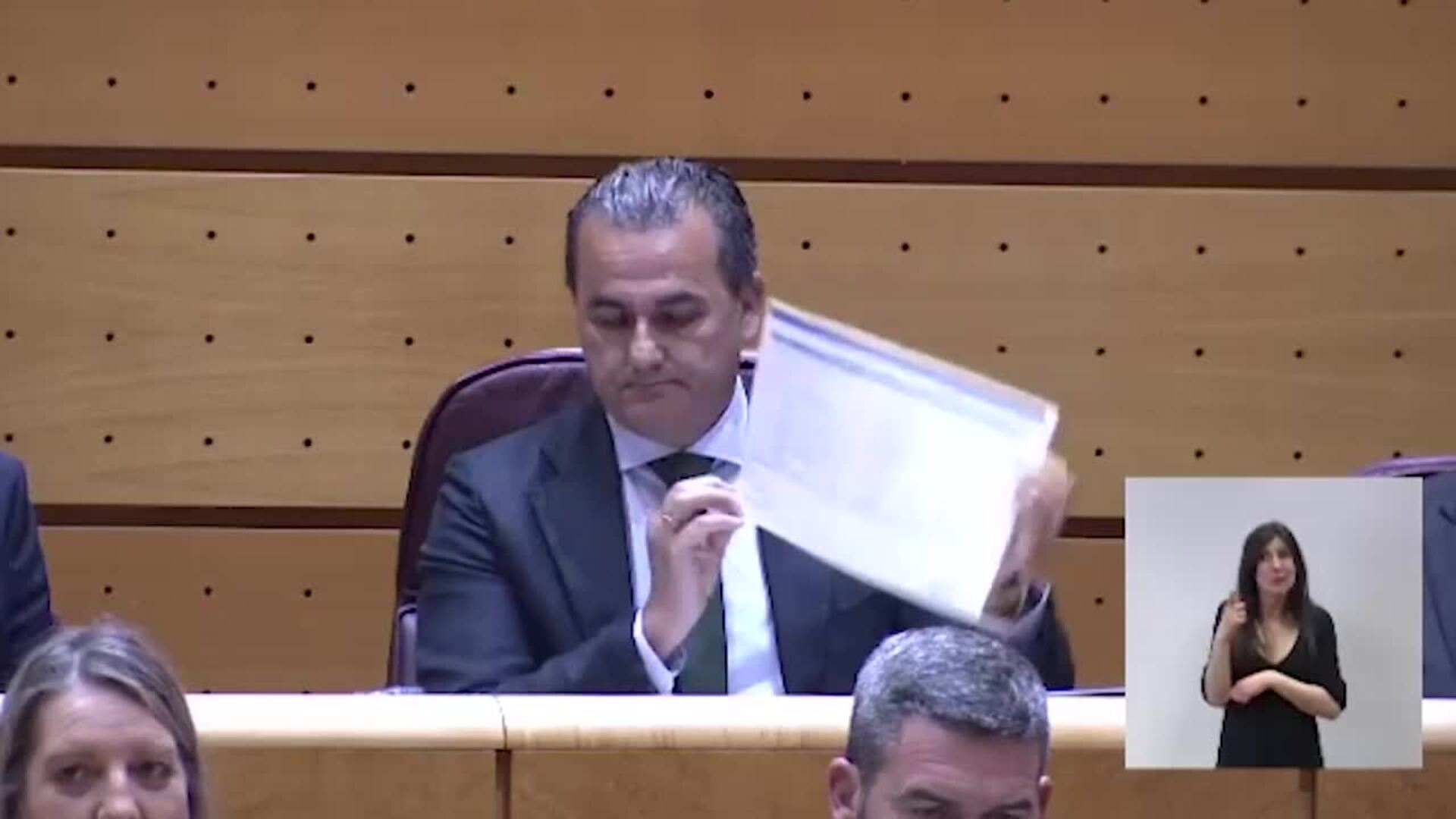 Aagesen replica al PP que la Junta de Andalucía avaló excluir 25 millones para Siles