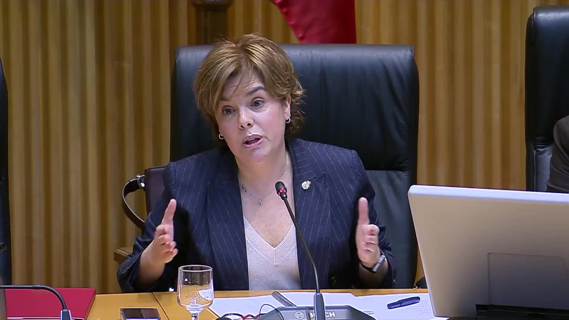 Sáenz de Santamaría se desvincula del espionaje a Artur Mas con el programa israelí 'Pegasus'