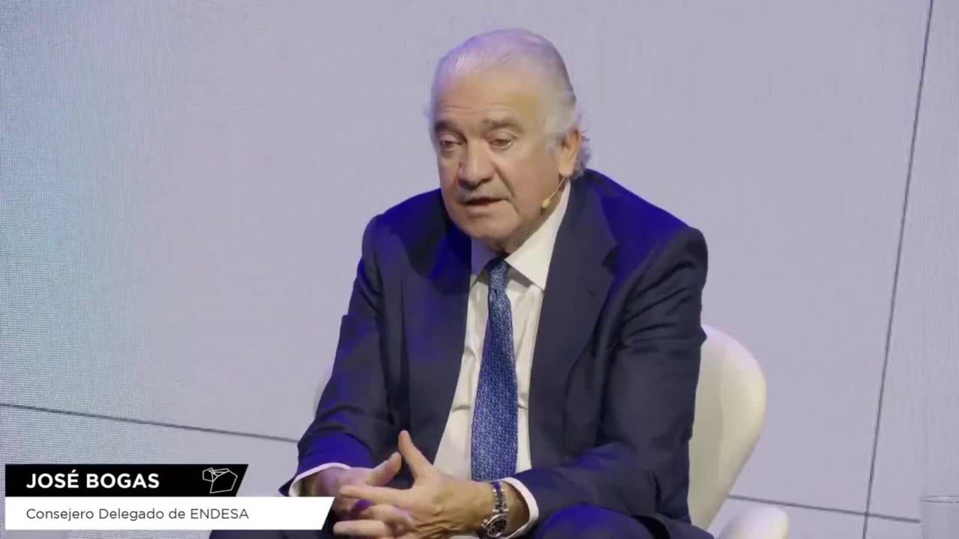 Endesa apuesta por "más generación síncrona" e invertir en la red para evitar nuevos apagones