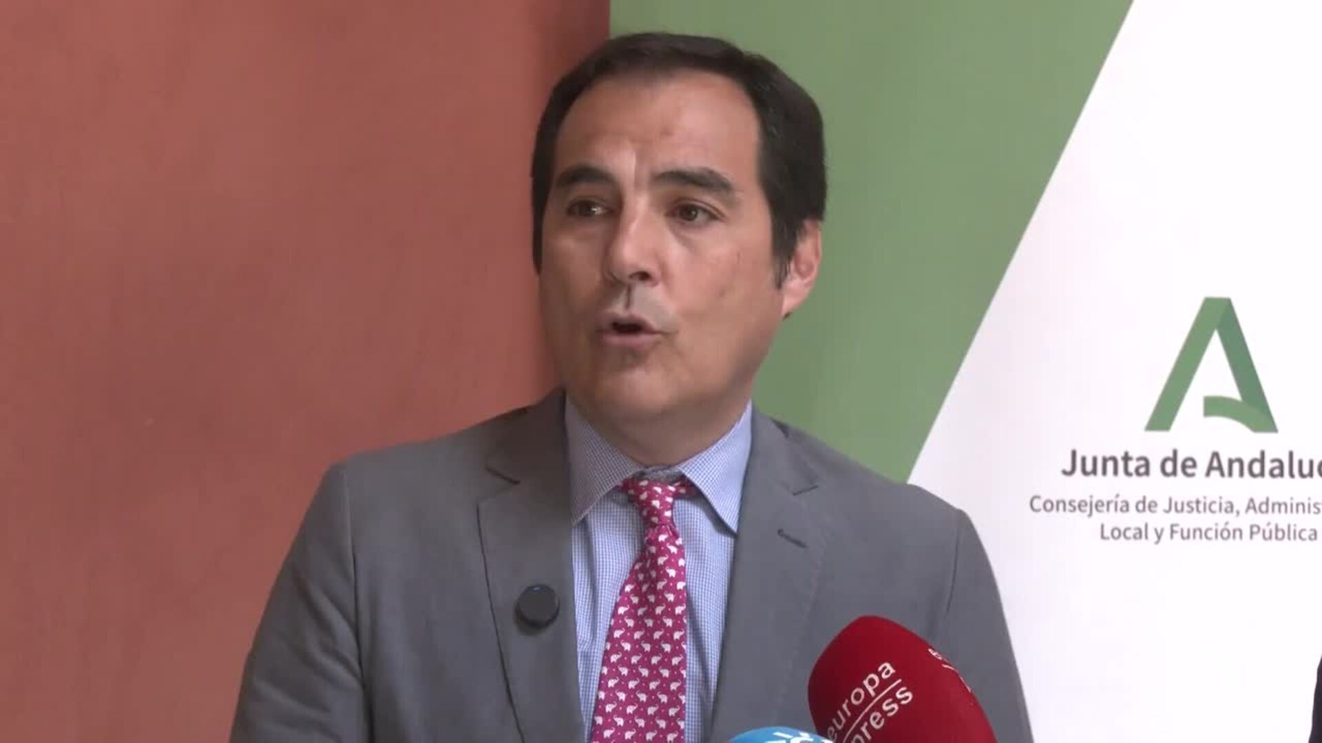 La Junta y el Ayuntamiento de Vera firman un protocolo para construir la futura sede judicial