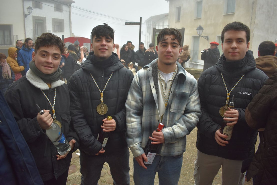 Las imágenes del baile de 'los Brindis' en Grávalos