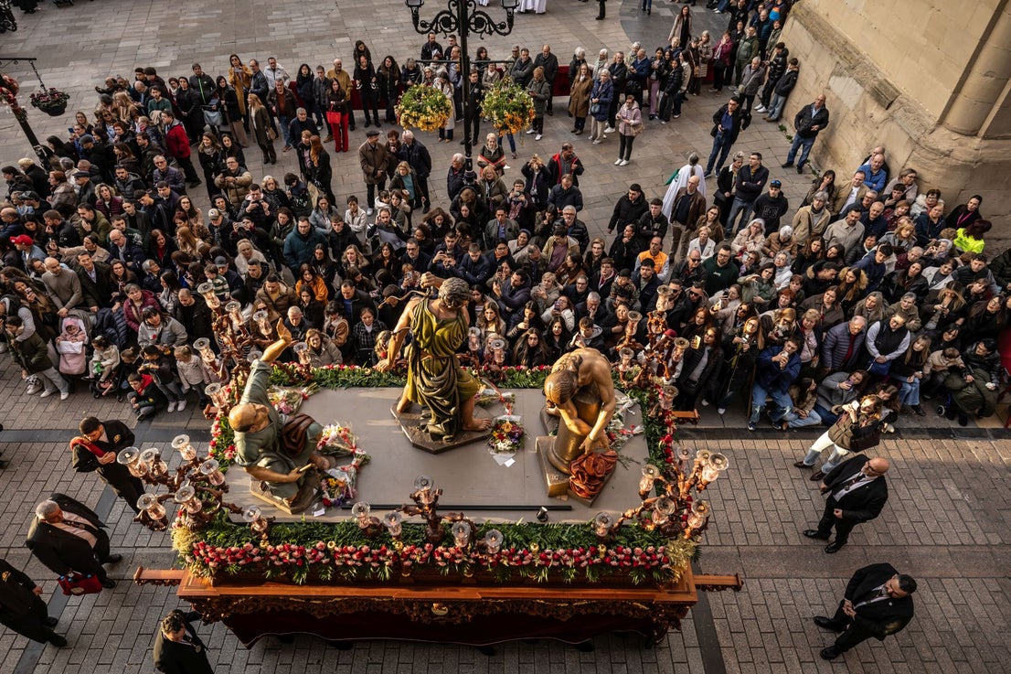 La procesión del Santo Entierro, en imágenes | La Rioja