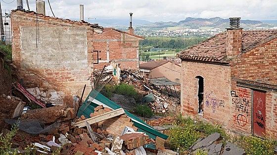 Barrio de las bodegas de Villamediana, este lunes.