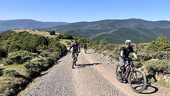 El Club de BTT Moncada repite escapada a La Rioja
