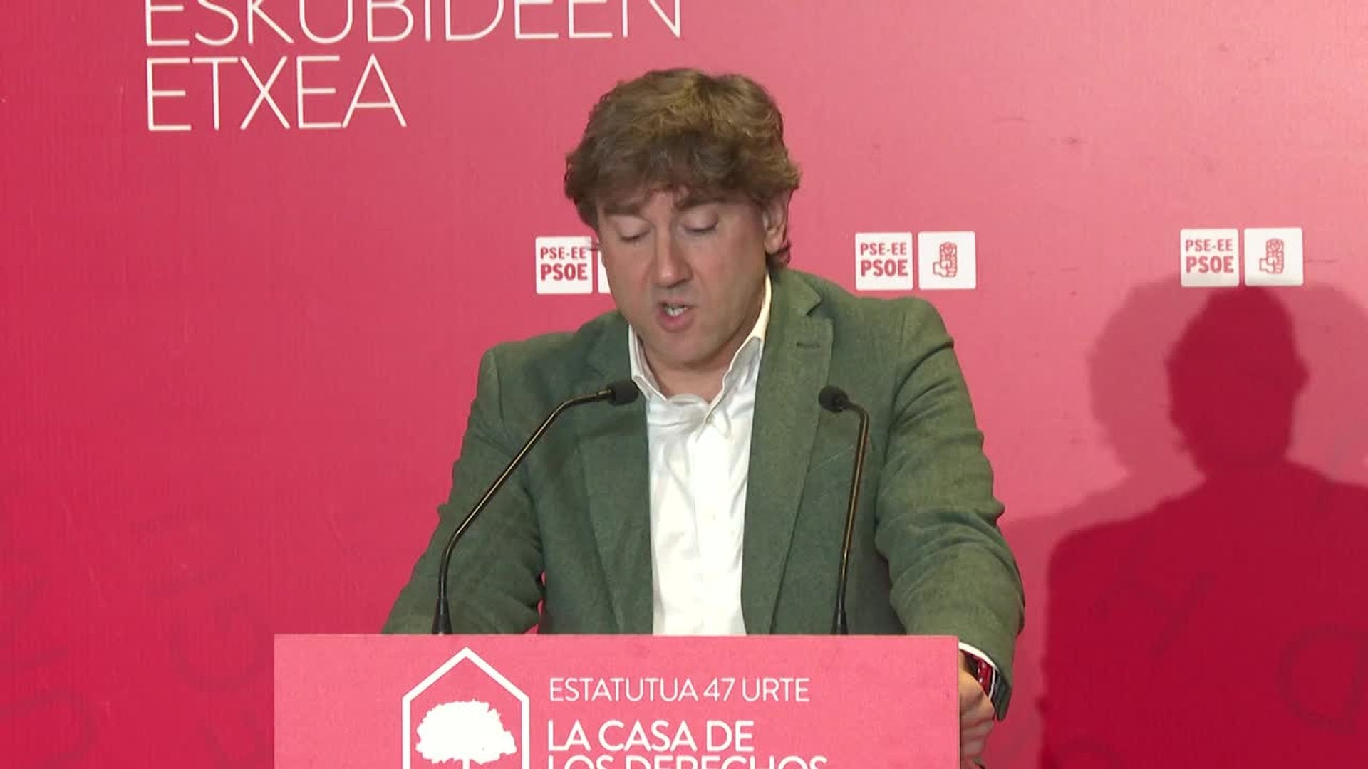 Andueza dice que el autogobierno socialista no es «levantar fronteras»