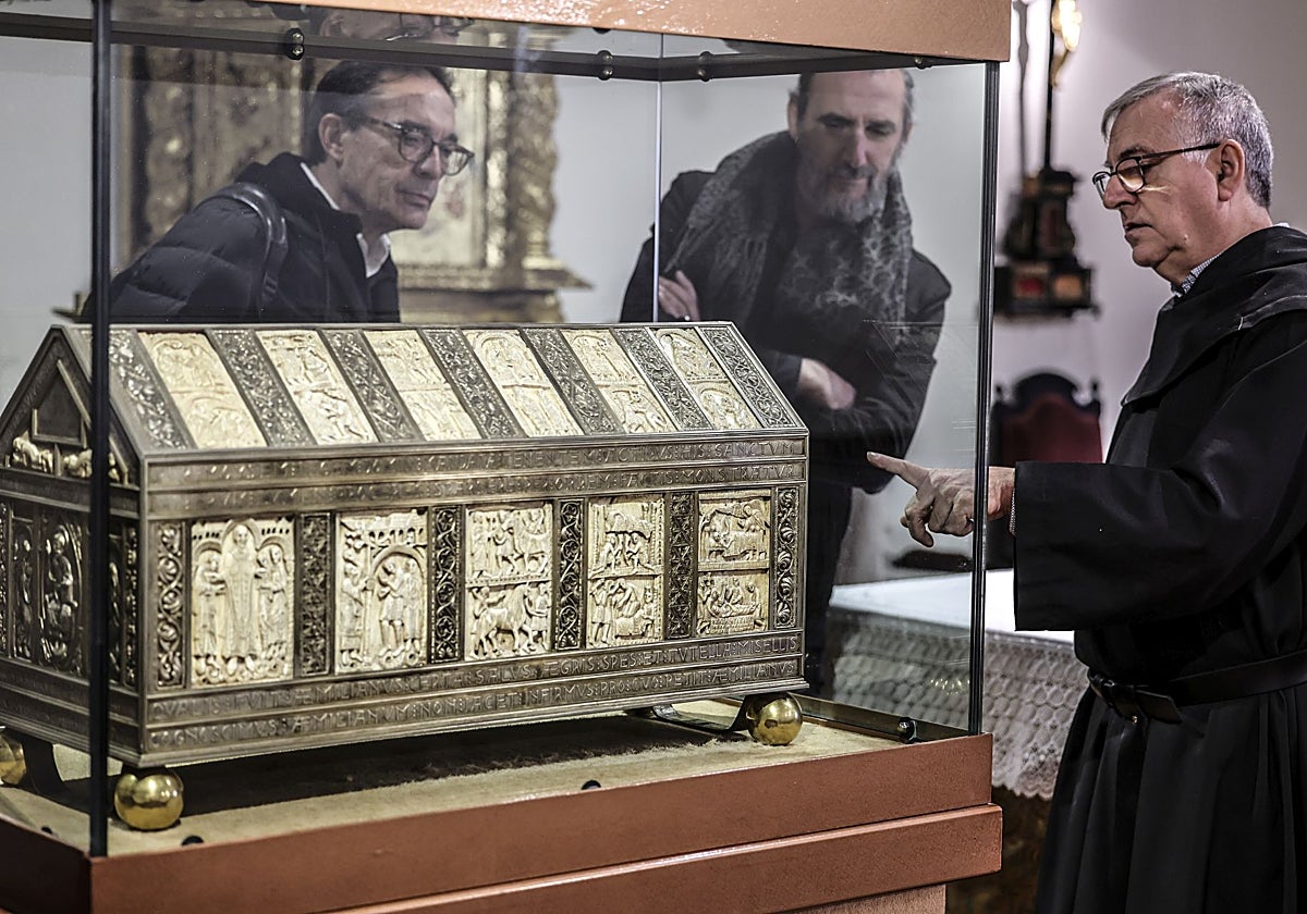Arca de San Millán, expuesta actualmente en el monasterio de Yuso.