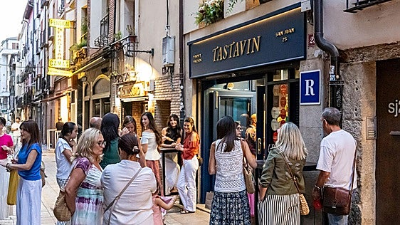El Tastavín reabre sus puertas con espíritu continuista