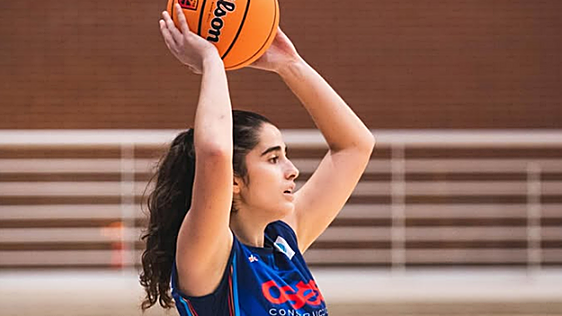 La base Lucía Gutiérrez, primera incorporación del Unibasket