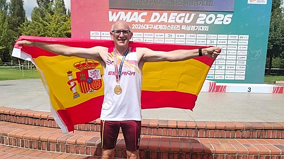Martínez Pajares, campeón del mundo Máster por equipos de cross