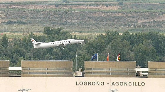 Aena saca a licitación la cafetería del aeropuerto de Agoncillo con un contrato hasta 2029