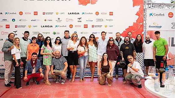 Los trabajadores de Diario LA RIOJA, Rioja Medios y TVR, durante la última jornada de La Terraza en El Espolón
