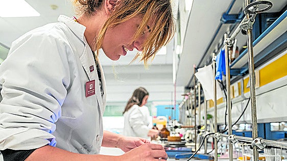 La Universidad de La Rioja apuesta por continuar impulsando la investigación joven y de calidad