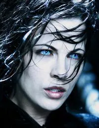 Kate Beckinsale vuelve a embutirse en cuero en 'Underworld: Evolution'