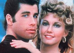 John Travolta y Olivia Newton-John, en 'Grease'. / Archivo