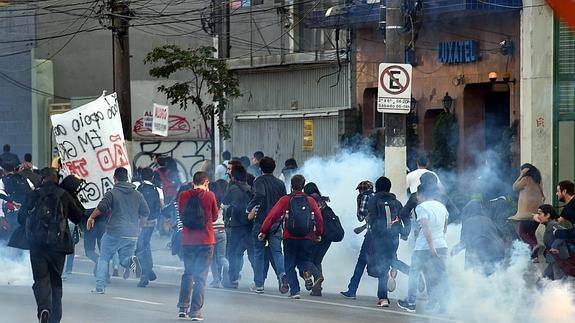 Protestas durante la huelga de Metro. 