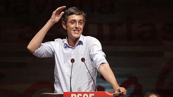 El aspirante a secretario general del PSOE Eduardo Madina