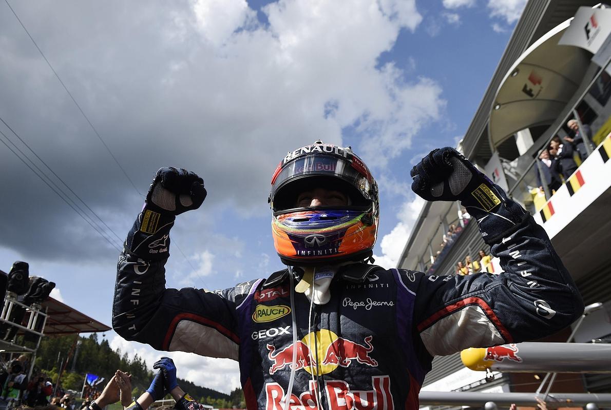 Ricciardo celebra su victoria en Spa. 