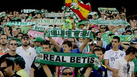 Aficionados del Betis. 