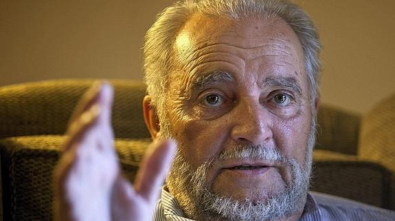 Julio Anguita. 