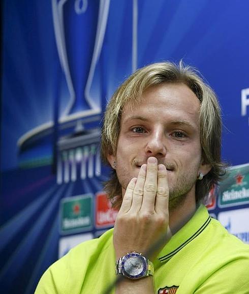 Rakitic, en sala de prensa. 