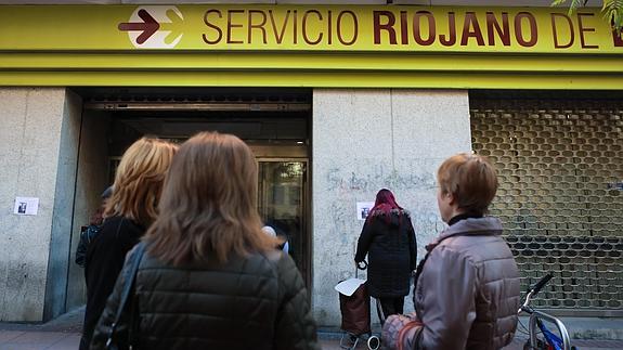 Oficina de empleo en Logroño.