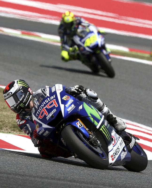 Jorge Lorenzo lidera el gran premio.