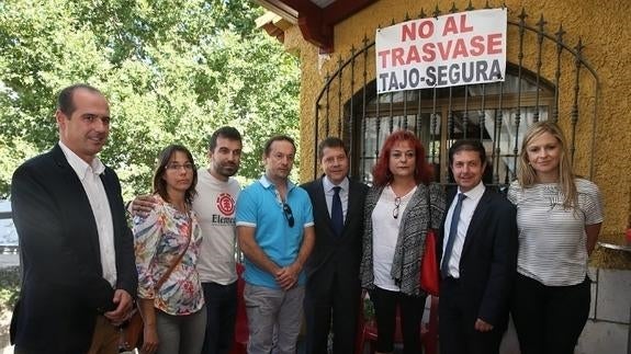 Visita del presidente de Castilla-La Mancha, Emiliano García-Page, al Alto Tajo. 