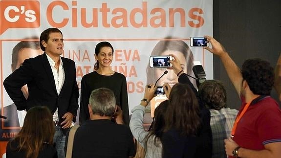 Albert Rivera e Inés Arrimadas, en la rueda de prensa. 