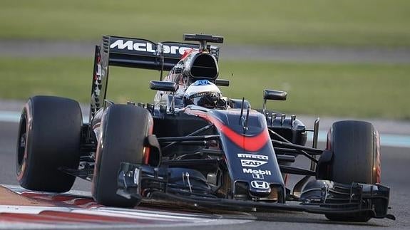 Fernando Alonso, durante el GP de Abu Dabi. 