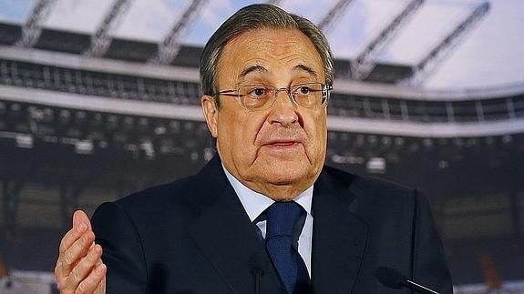 Florentino Pérez explica la defensa del Madrid. 