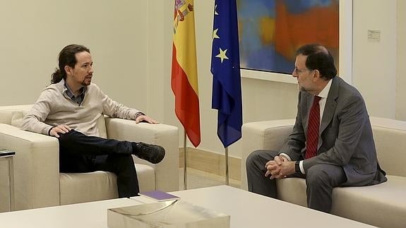 Encuentro entre Pablo Iglesias y Mariano Rajoy en la Moncloa.